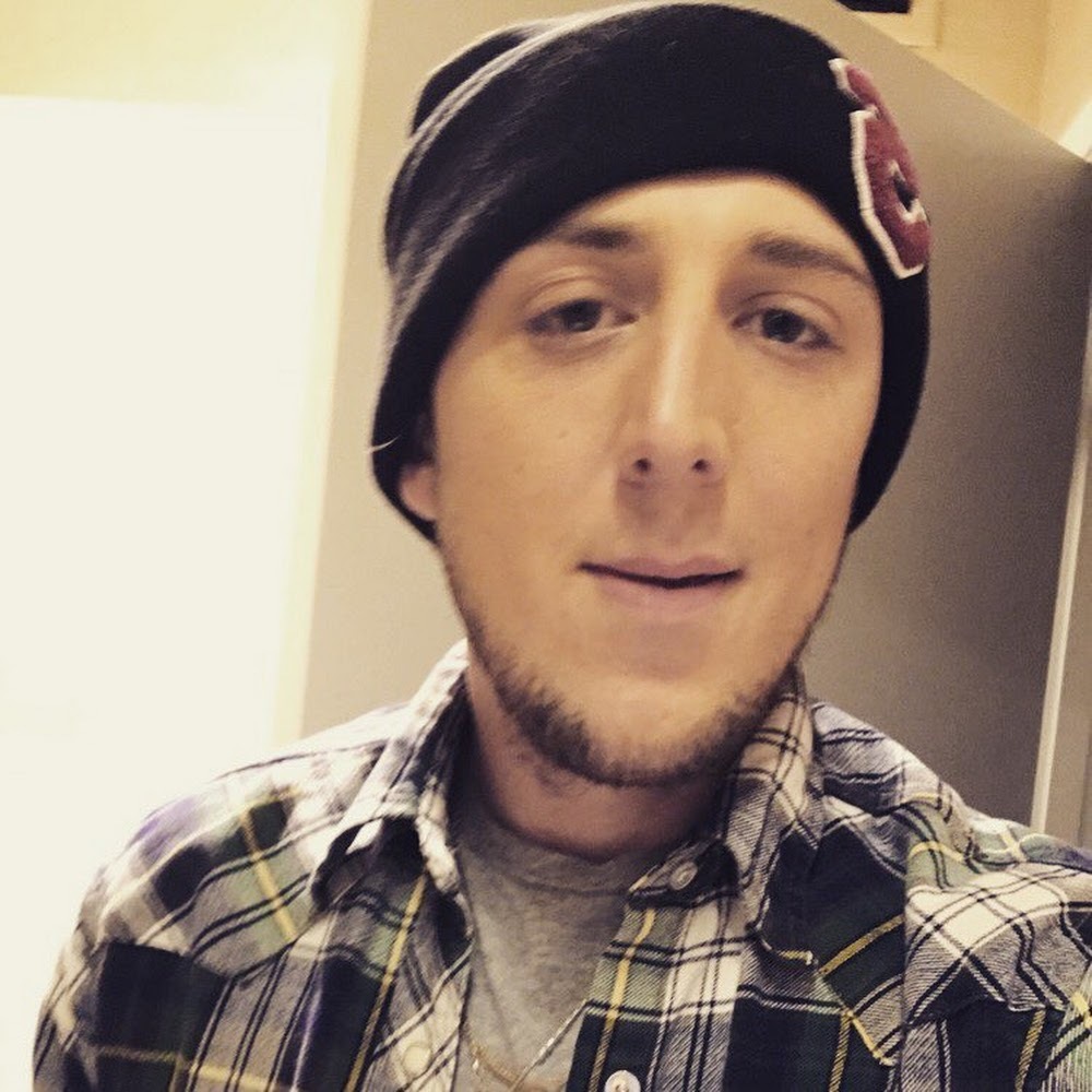 Meet your Posher, Reed